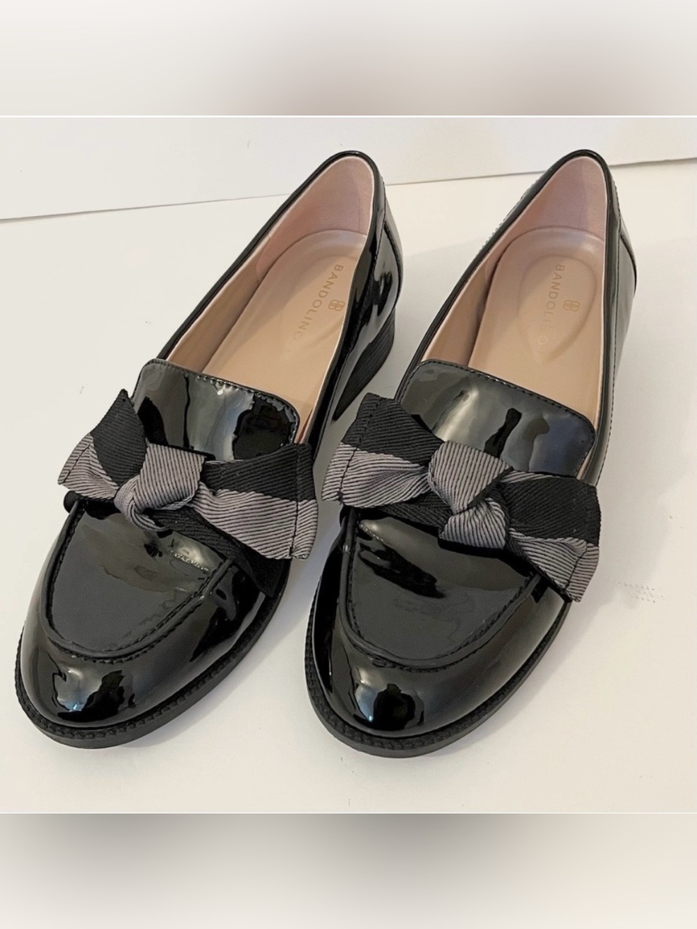 Bandolino Black Patent Loafers Preppy Plaid Bow Accent Size 6.5M